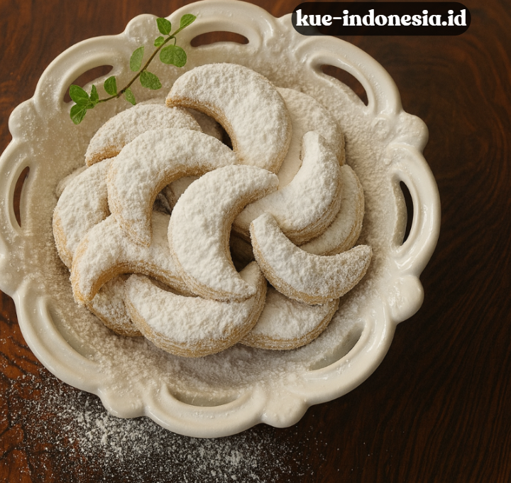 Ragam Kue Indonesia Berwarna Putih yang Ikonik