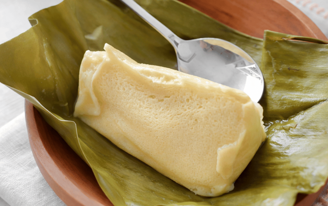 Kue Barongko Pisang Kukus Khas Bugis, Lembutnya Bikin Nagih!